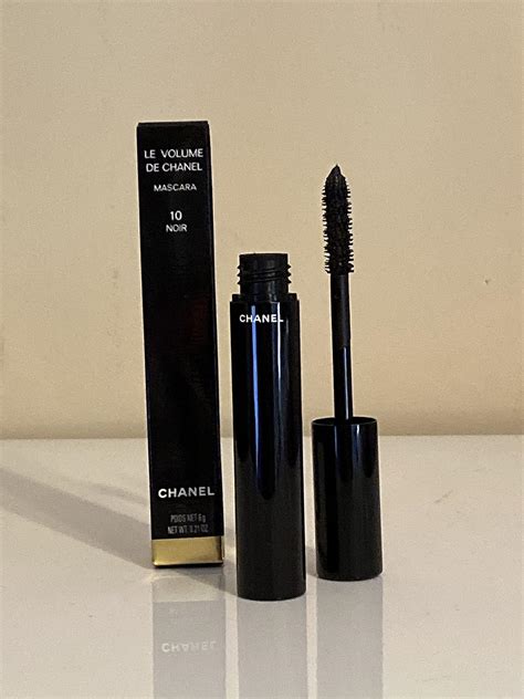 Chanel mascara volume 10